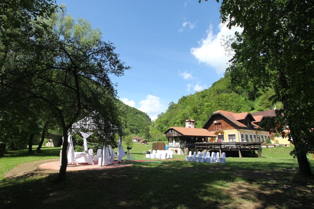 Guesthouse Villa Zelenjak Ventek Kumrovec Esterno foto